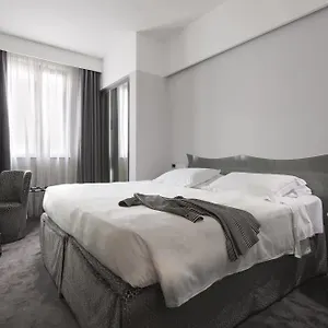Berna Hotel Mediolan